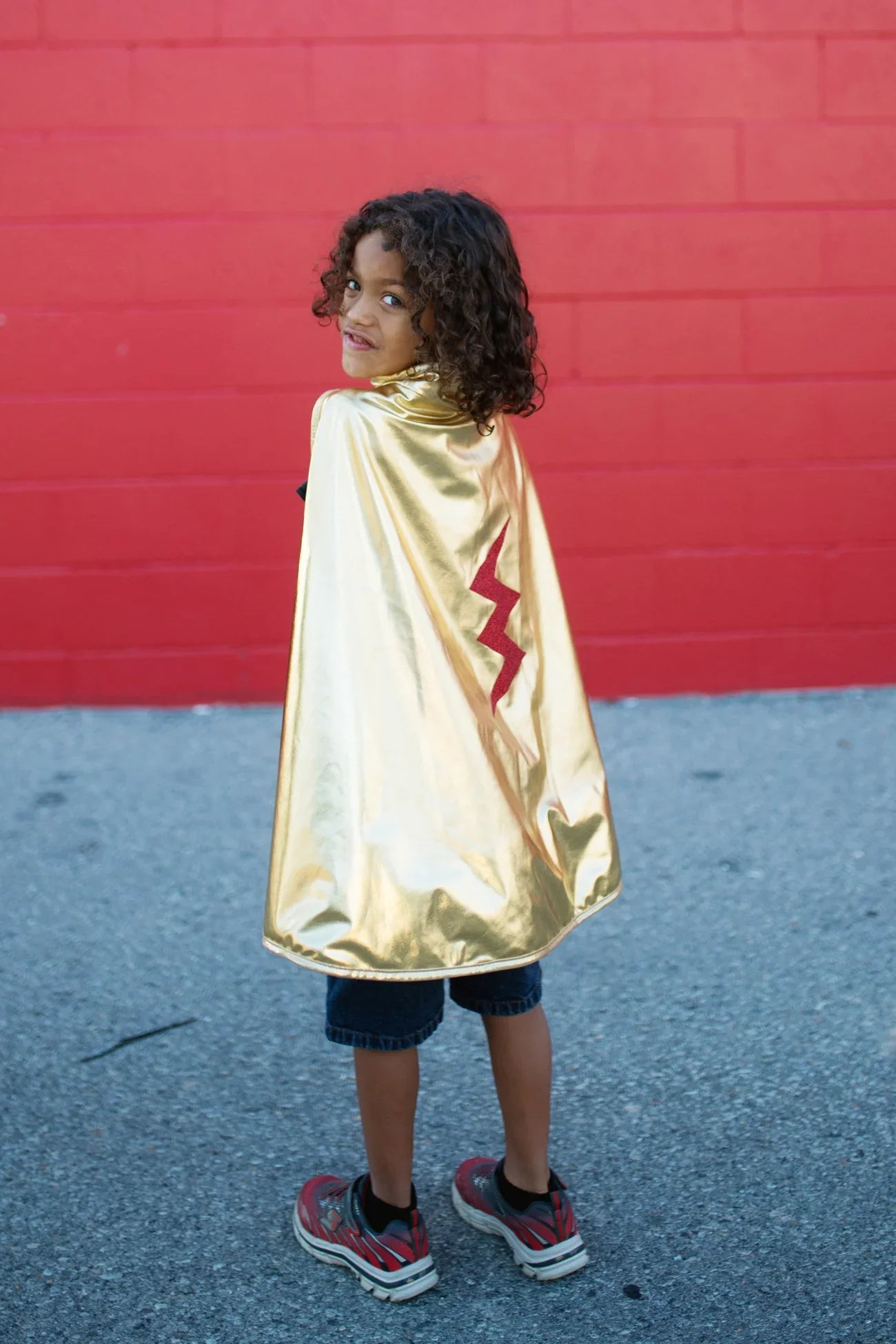 Gold and Red Reversible Wonder Cape (5-6)