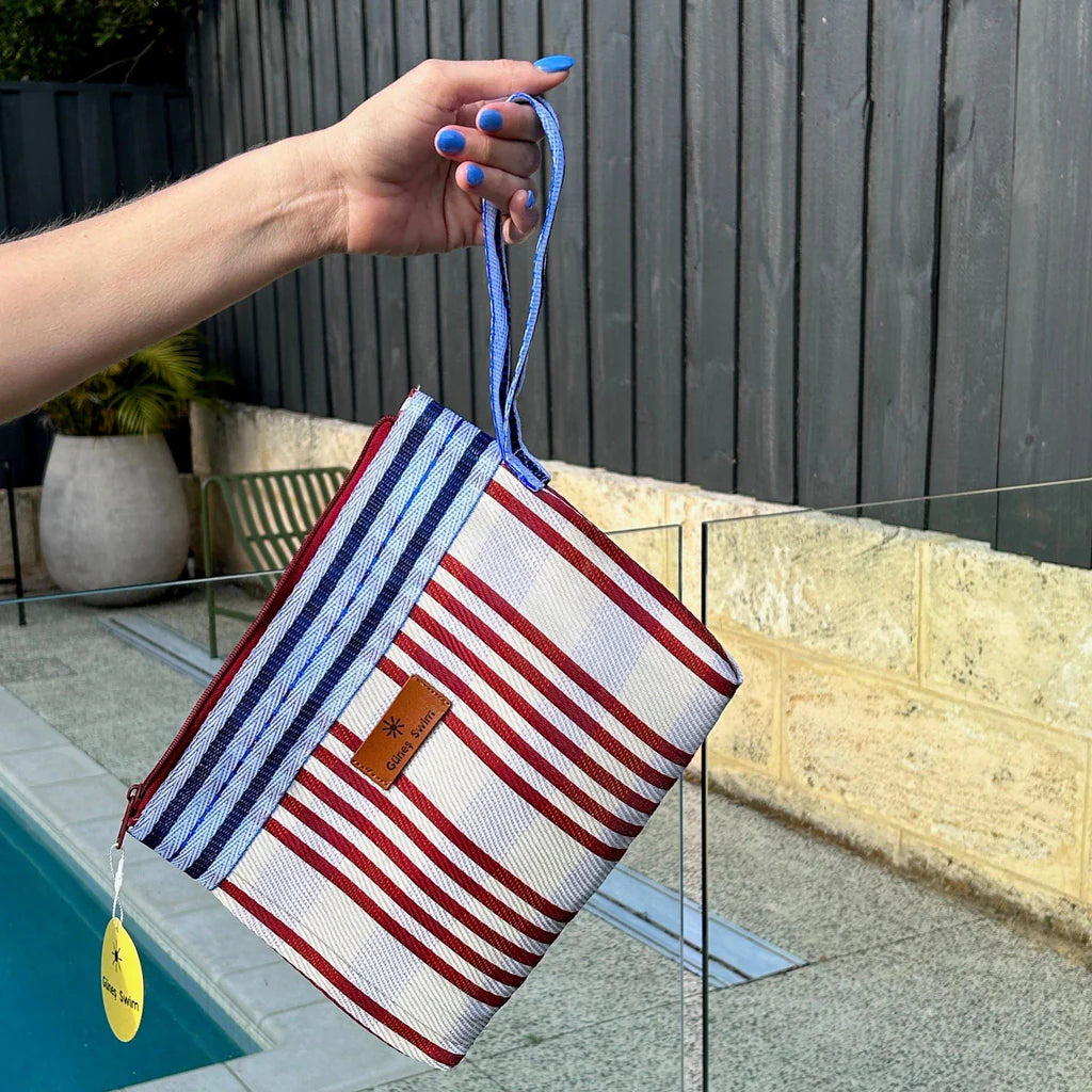 Dorothy Clutch