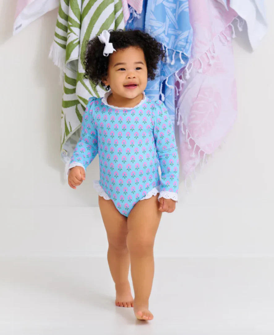 Saratoga Suit Holly Hills
