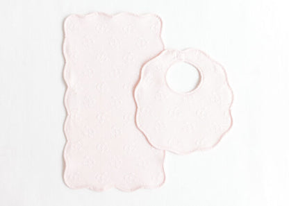 Bib & Burp – Pink Jacquard Bows