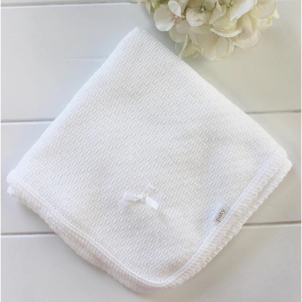 Receiving Blanket With Bow